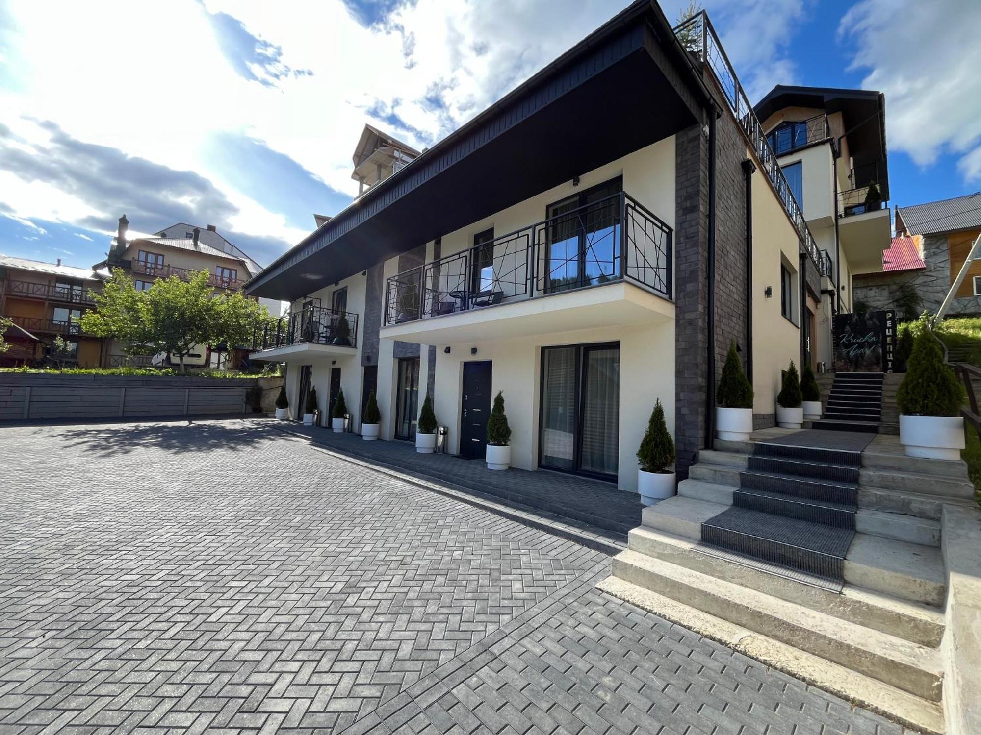 Hotel Krucha Bukovel Esterno foto
